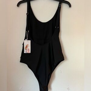 Pretty Gardens Black Bodysuit Women’s Large